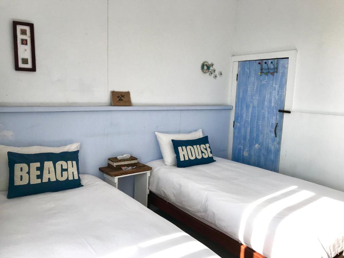 Beach House海邊民宿 Kenting Bagian luar foto